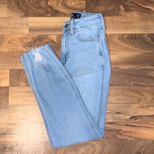 High-rise Mom Jeans